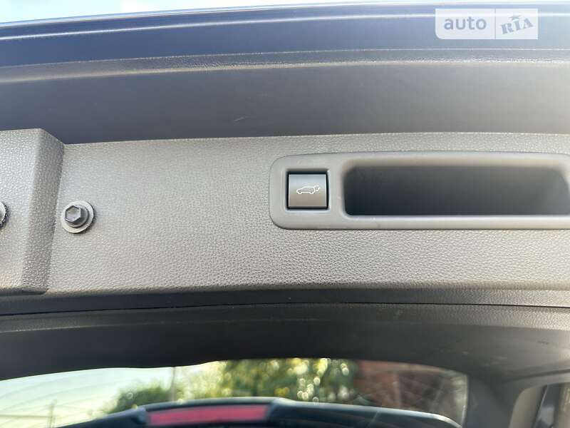 Внедорожник / Кроссовер Toyota Highlander 2022 в Одессе