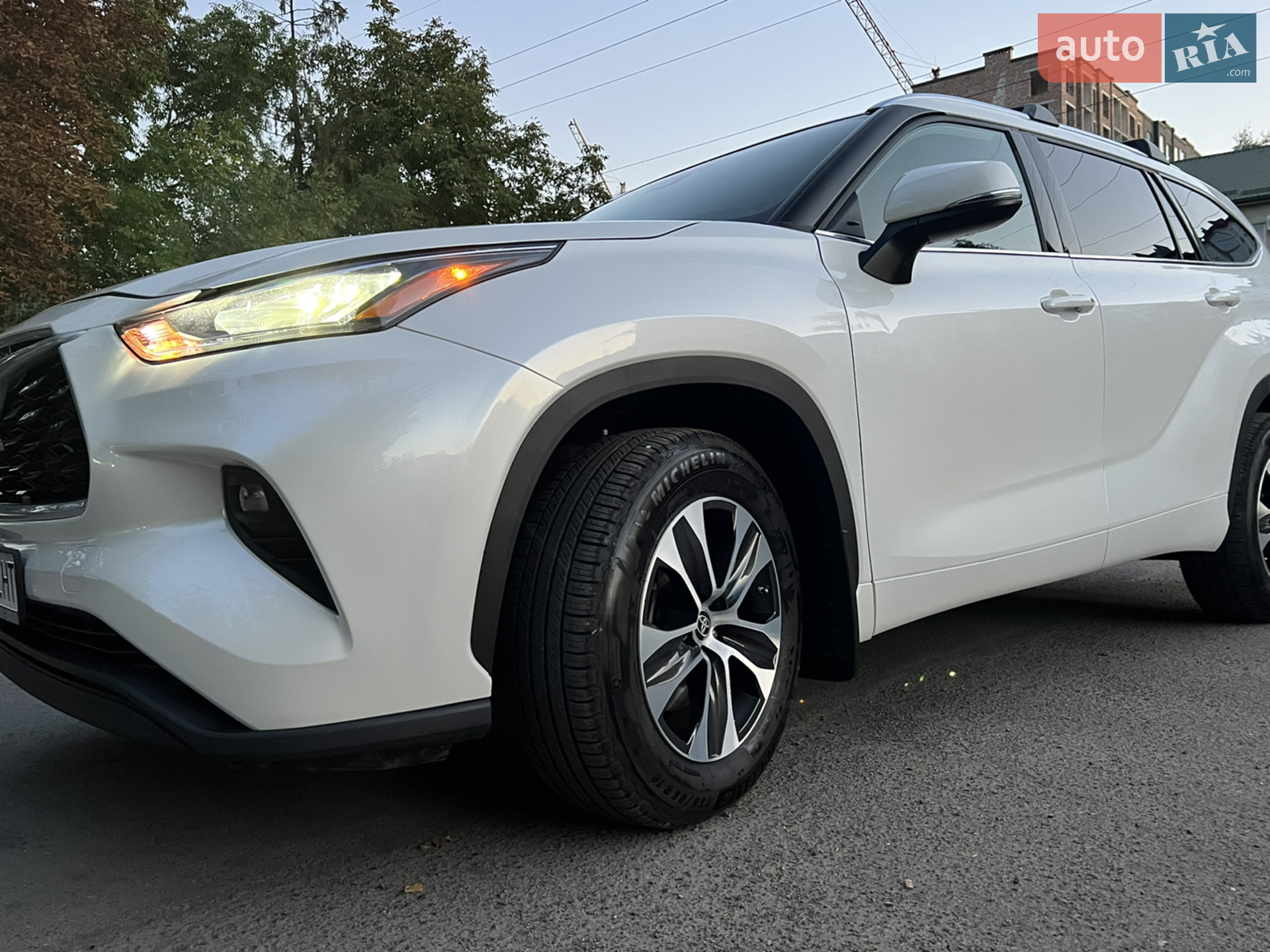 2020 Toyota Highlander - мініатюра 4