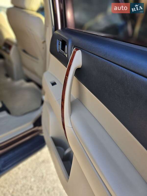 Позашляховик / Кросовер Toyota Highlander 2011 в Рівному