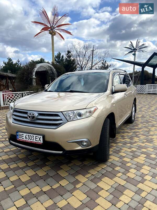Toyota Highlander 2012