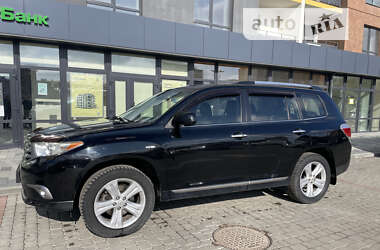 Позашляховик / Кросовер Toyota Highlander 2011 в Івано-Франківську