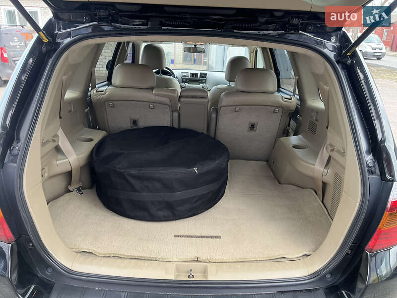 Внедорожник / Кроссовер Toyota Highlander 2008 в Чернигове