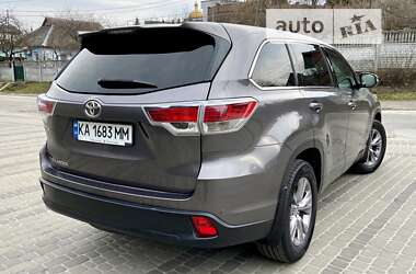 Позашляховик / Кросовер Toyota Highlander 2014 в Києві