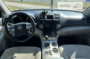 Внедорожник / Кроссовер Toyota Highlander 2013 в Полтаве