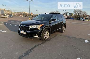 Внедорожник / Кроссовер Toyota Highlander 2014 в Одессе