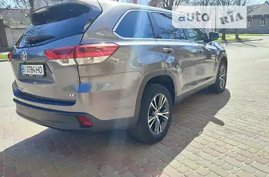 Toyota Highlander 2018