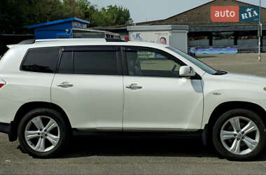 Позашляховик / Кросовер Toyota Highlander 2012 в Києві