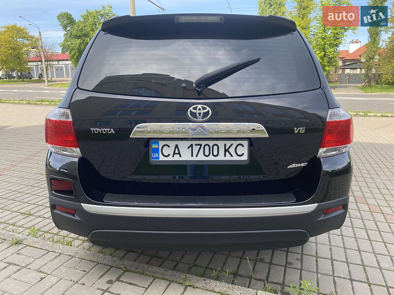 Позашляховик / Кросовер Toyota Highlander 2011 в Черкасах