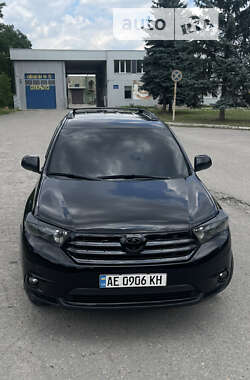 Внедорожник / Кроссовер Toyota Highlander 2012 в Днепре