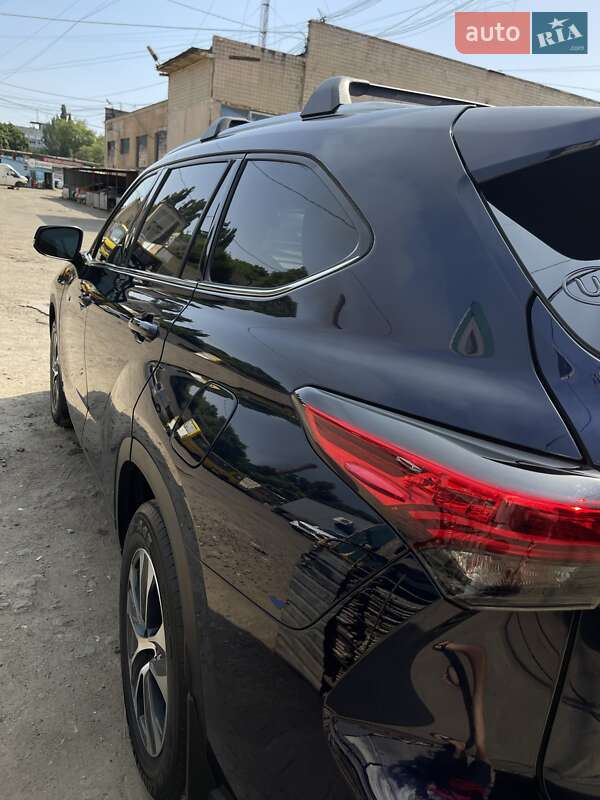 Внедорожник / Кроссовер Toyota Highlander 2020 в Одессе