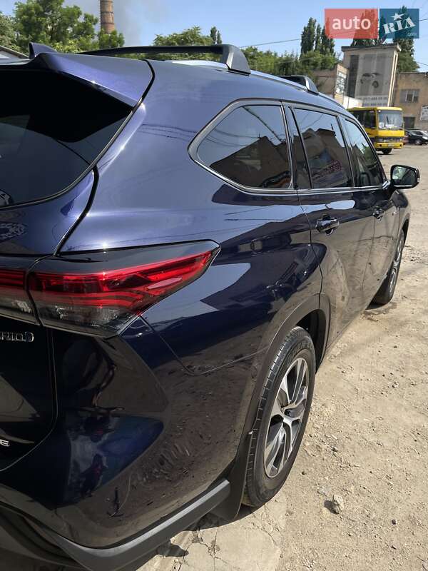 Внедорожник / Кроссовер Toyota Highlander 2020 в Одессе
