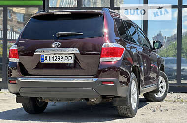 Внедорожник / Кроссовер Toyota Highlander 2013 в Киеве