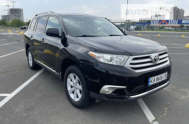 Внедорожник / Кроссовер Toyota Highlander 2013 в Киеве