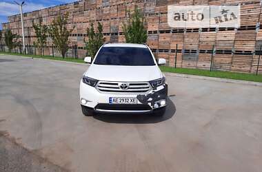 Позашляховик / Кросовер Toyota Highlander 2011 в Дніпрі