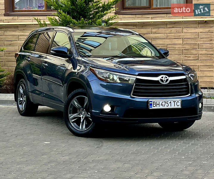 Toyota Highlander 2016
