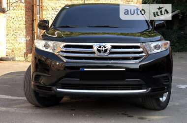 Позашляховик / Кросовер Toyota Highlander 2013 в Хмельницькому