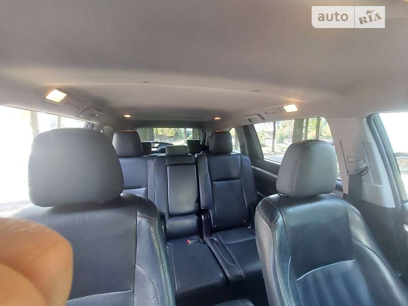 Позашляховик / Кросовер Toyota Highlander 2014 в Вінниці