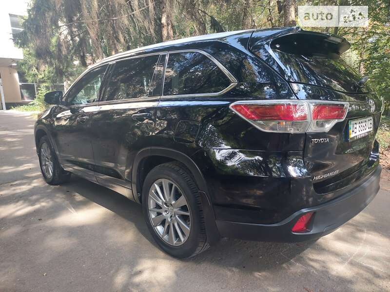 Позашляховик / Кросовер Toyota Highlander 2014 в Вінниці