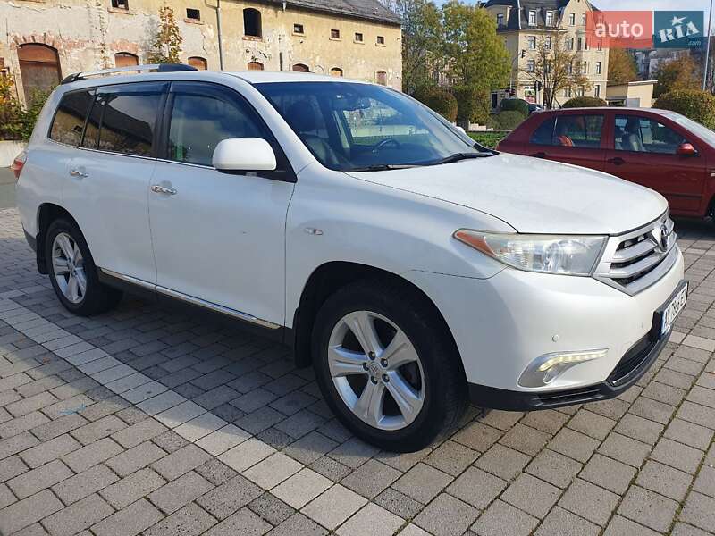 Внедорожник / Кроссовер Toyota Highlander 2011 в Харькове фото Внедорожник / Кроссовер Toyota Highlander 2011 в Харькове