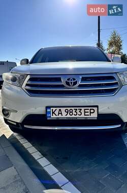 Позашляховик / Кросовер Toyota Highlander 2013 в Києві