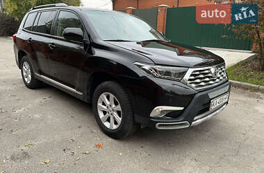 Позашляховик / Кросовер Toyota Highlander 2012 в Києві