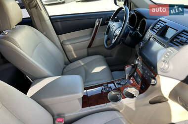 Позашляховик / Кросовер Toyota Highlander 2012 в Запоріжжі