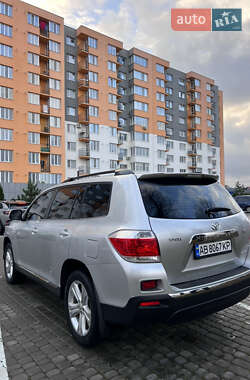 Внедорожник / Кроссовер Toyota Highlander 2011 в Виннице