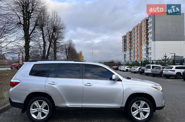 Внедорожник / Кроссовер Toyota Highlander 2011 в Виннице