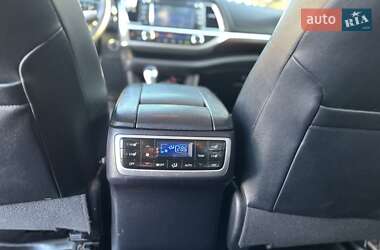 Позашляховик / Кросовер Toyota Highlander 2014 в Хмельницькому