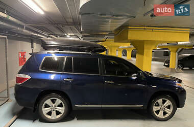 Внедорожник / Кроссовер Toyota Highlander 2011 в Киеве