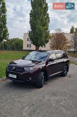 Внедорожник / Кроссовер Toyota Highlander 2011 в Кременчуге