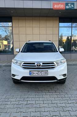 Позашляховик / Кросовер Toyota Highlander 2013 в Одесі