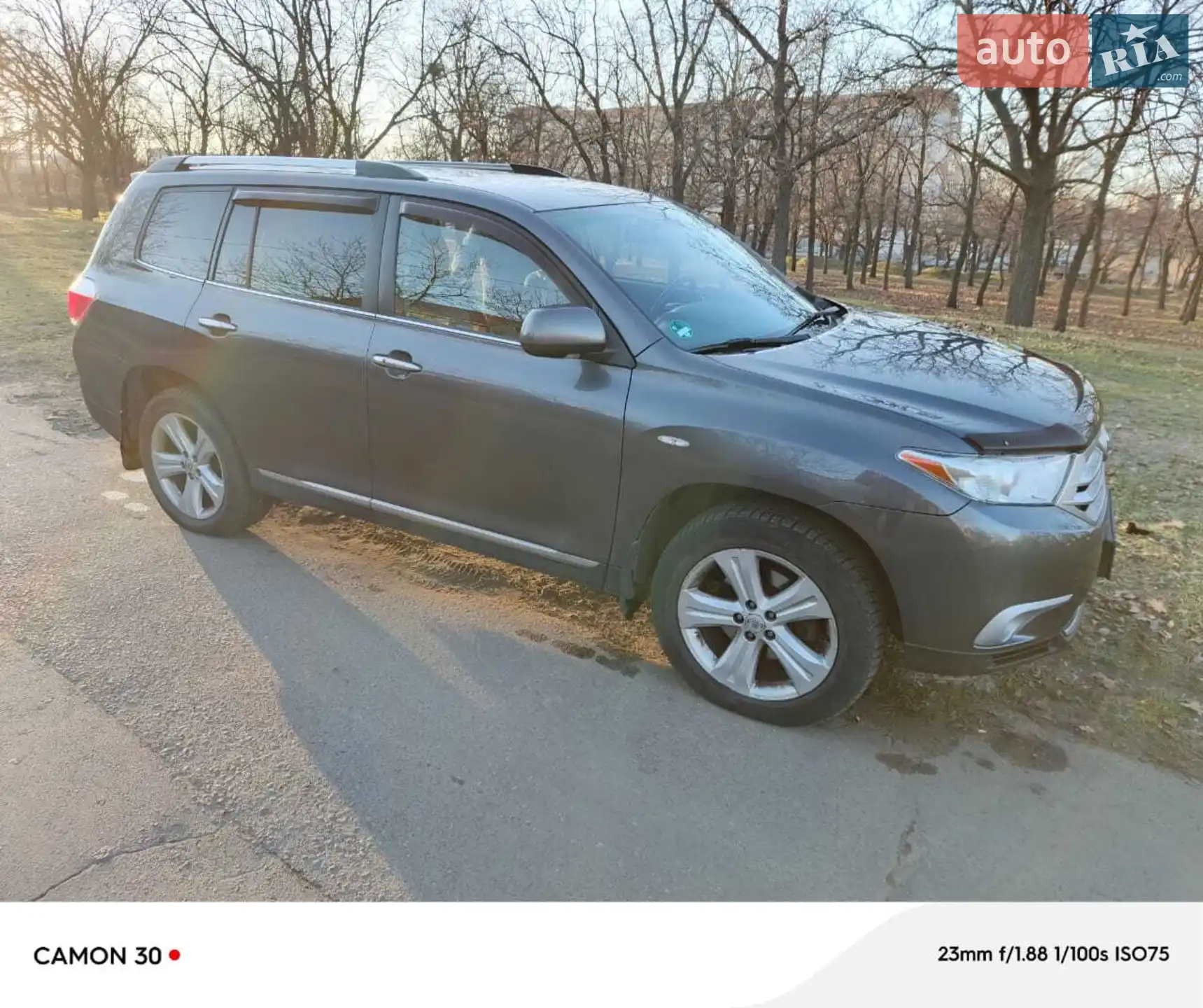 2013 Toyota Highlander - мініатюра 4