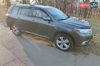 Позашляховик / Кросовер Toyota Highlander 2013 в Миколаєві