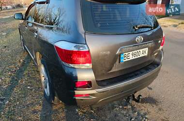 Позашляховик / Кросовер Toyota Highlander 2013 в Миколаєві