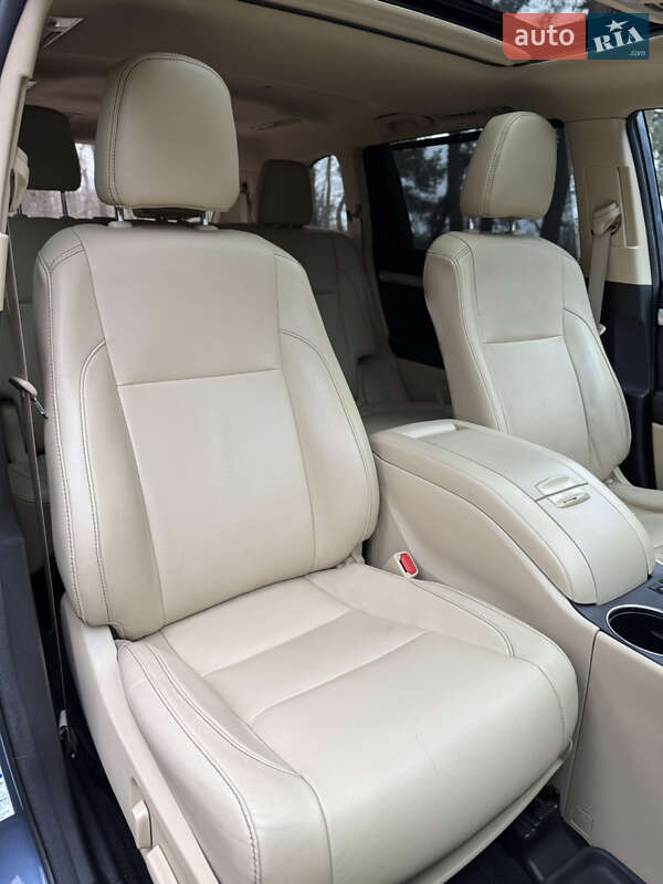 Внедорожник / Кроссовер Toyota Highlander 2017 в Барышевке фото 19 Внедорожник / Кроссовер Toyota Highlander 2017 в Барышевке