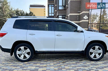 Позашляховик / Кросовер Toyota Highlander 2013 в Чернігові