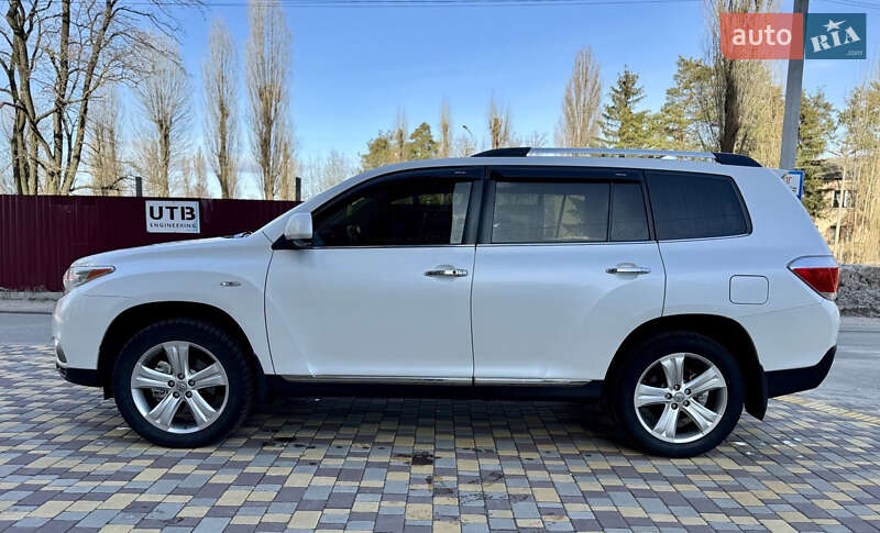Toyota Highlander 2013