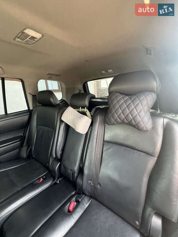 Позашляховик / Кросовер Toyota Highlander 2011 в Шептицькому