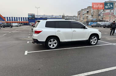 Внедорожник / Кроссовер Toyota Highlander 2011 в Кропивницком