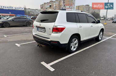 Внедорожник / Кроссовер Toyota Highlander 2011 в Кропивницком