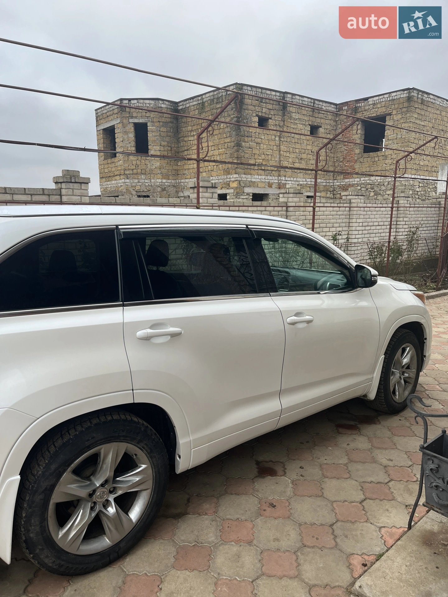 2014 Toyota Highlander - мініатюра 2