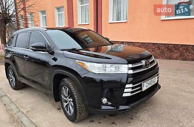 Позашляховик / Кросовер Toyota Highlander 2018 в Гадячі