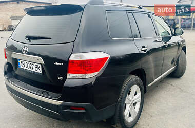 Внедорожник / Кроссовер Toyota Highlander 2013 в Ильинцах