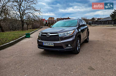 Позашляховик / Кросовер Toyota Highlander 2014 в Житомирі