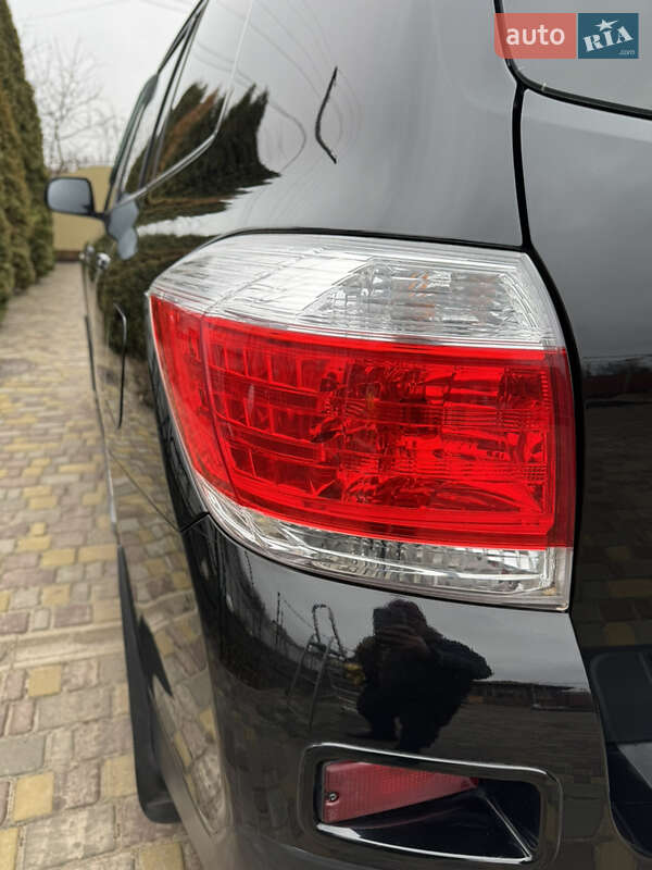 Внедорожник / Кроссовер Toyota Highlander 2011 в Ахтырке фото 14 Внедорожник / Кроссовер Toyota Highlander 2011 в Ахтырке