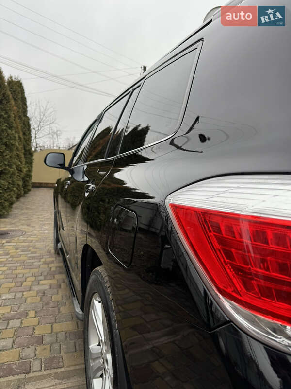 Внедорожник / Кроссовер Toyota Highlander 2011 в Ахтырке фото 41 Внедорожник / Кроссовер Toyota Highlander 2011 в Ахтырке