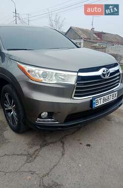 Позашляховик / Кросовер Toyota Highlander 2016 в Херсоні