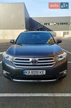 Внедорожник / Кроссовер Toyota Highlander 2012 в Киеве