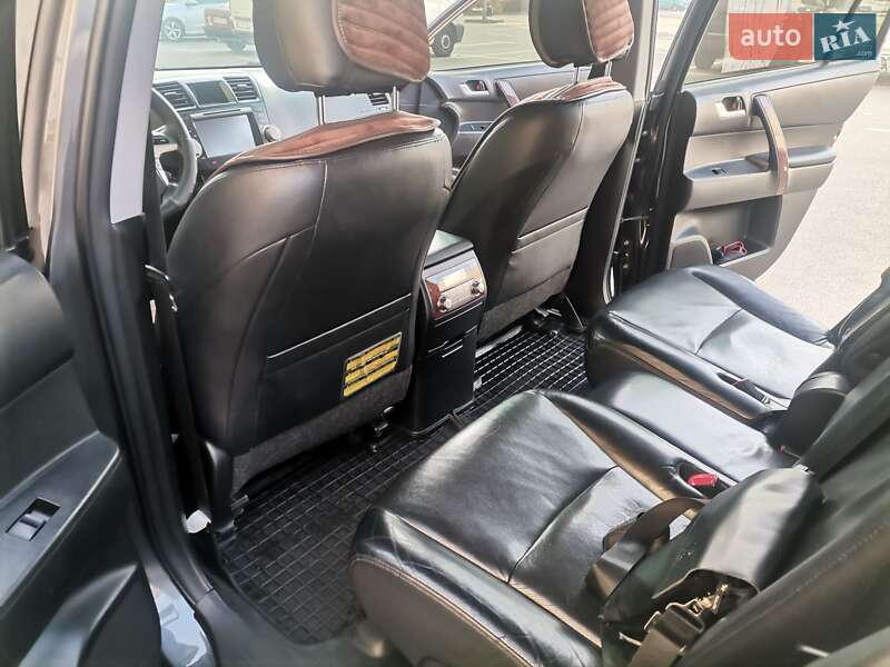 Внедорожник / Кроссовер Toyota Highlander 2012 в Киеве